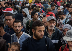 Lawina uchodźców do Europy zaskoczeniem dla polityków europejskich?