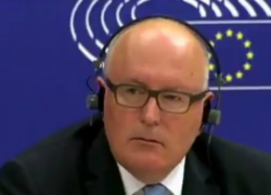 Tego Timmermans się nie spodziewał. Po słowach polityków PiS mina mu zrzedła – WIDEO