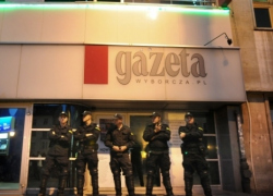 Stowarzyszenie RKW pod Centralą Kłamstwa Michnika